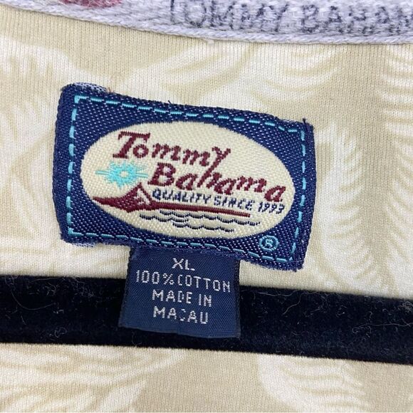 Tommy Bahama Yellow Hawaiian Shirt Vacation Cruise‎ Island Travel Men’s XL - Picture 3 of 8
